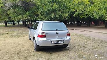 Volkswagen: Volkswagen Golf: 2003 г., 1.6 л, Механика, Хэтчбэк — 2