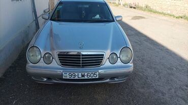 mersedes 190 matoru: Mercedes-Benz 240: 2.3 l | 1999 il Sedan