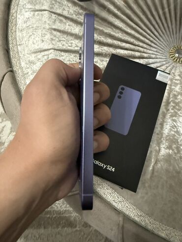 Samsung: Samsung Galaxy S24, 256 GB, rəng - Bənövşəyi, Simsiz şarj — 5