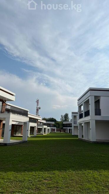 Продажа домов: Коттедж, 274 м², 5 комнат, Собственник, Дизайнерский ремонт — 15