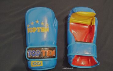 перчатки для тхэквондо: Перчатки TopTen для единоборств, таких как кикбоксинг, тхэквондо ITF