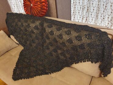 Hicab: Qara rəngli, üçbucaq formalı əl işi şal - Material: xırda parıltılı — 7