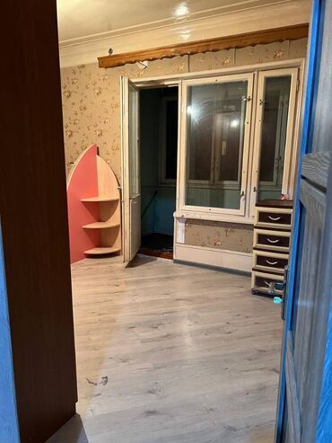 Uzunmüddətli kirayə mənzillər: Gənclik metrosunun yaxınlığında, köhnə tikili, 9 mərtəbəli binanın -da lalafo.az — 5 Uzunmüddətli kirayə mənzillər: Gənclik metrosunun yaxınlığında, köhnə tikili, 9 mərtəbəli binanın — 5