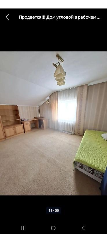 продажа гаражей бишкек: Дом 148кв.мРабочий городок,200м отГагарина. Два этажа, Участок 5.8сот — 6