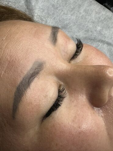 Ресницы: Наращивание ресниц для придания взгляду выразительности и объема — 2