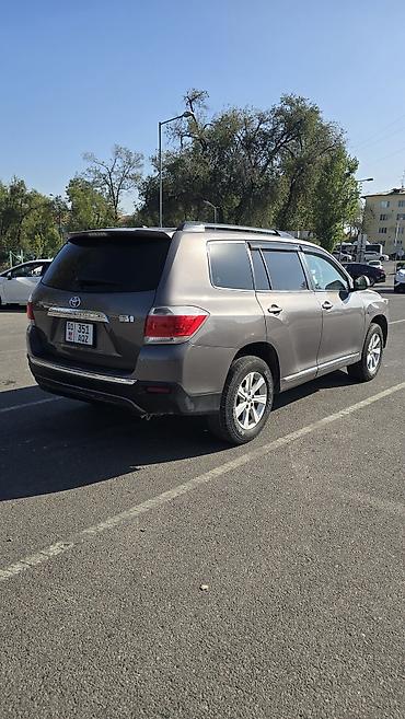 Продажа авто: Toyota Highlander: 2012 г., 3.5 л, Автомат, Бензин, Внедорожник — 6