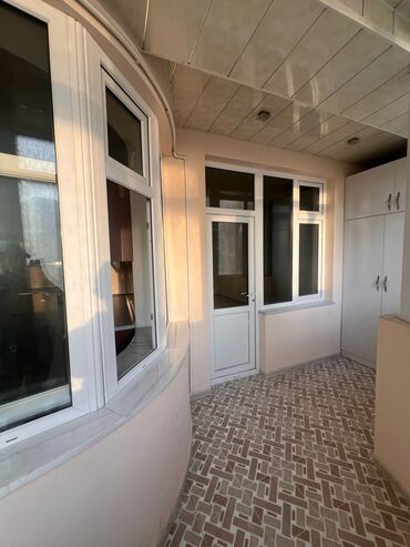 Yeni tikili: 4-cü mikrorayon, 3 otaqlı, Yeni tikili, m. Memar Əcəmi, 3 kv. m -da lalafo.az — 11 Yeni tikili: 4-cü mikrorayon, 3 otaqlı, Yeni tikili, m. Memar Əcəmi, 3 kv. m — 11