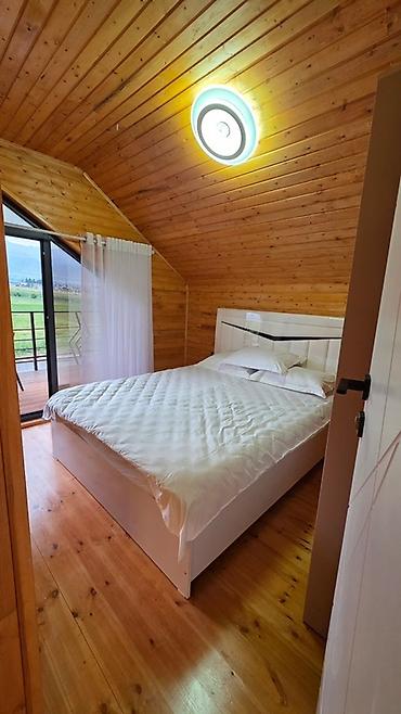 Недвижимость: 6 комнат и более, 100 м², Мансарда этаж — 2