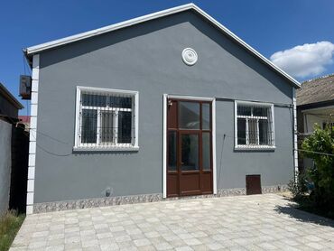 Uzunmüddətli kirayə mənzillər: Buzovna 3 otaqlı, 100 kv. m, Yeni təmirli