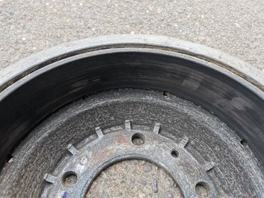 Auto delovi: Dobosi kocnica Lada 2121,21213,21214 Niva br. 1,2. Polovno, ocuvano — 8