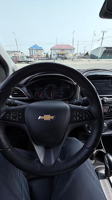 Chevrolet: Chevrolet Spark: 2018 г., 1 л, Автомат, Бензин, Хэтчбэк — 26