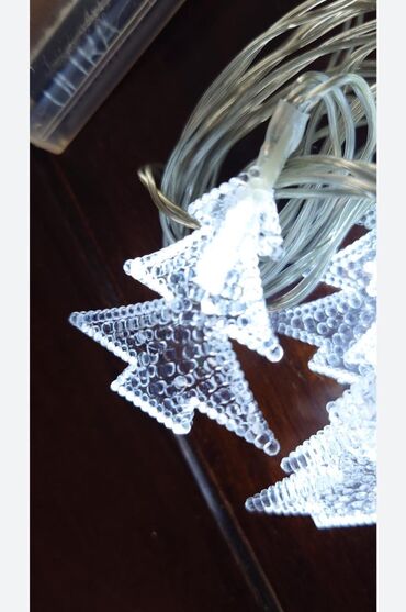 Yeni il oyuncaqları və bəzəkləri: Yolka işığı 1,5×1,5 / 2×2/ 3×3 və s. istənilən ölçüdə yolka işıqları — 4