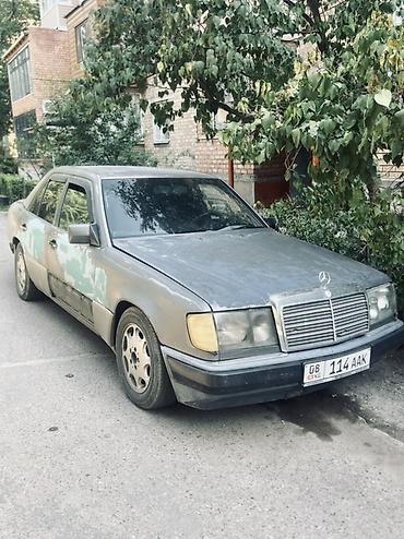 мерс 124 молдинг: Mercedes-Benz W124: 1990 г., 2.3 л, Механика, Газ, Седан — 1