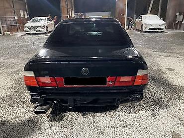 бмв е 318: BMW 5 series: 1988 г., Механика, Бензин, Седан — 2