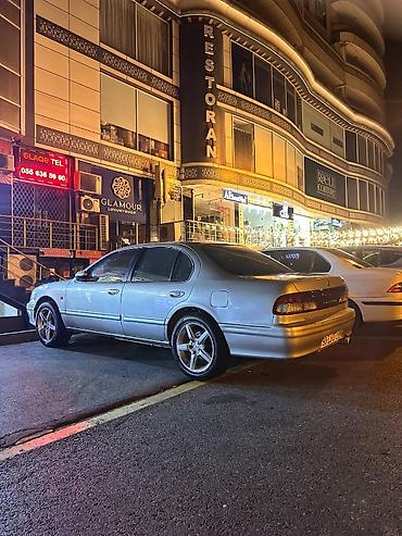 Nissan: Nissan Maxima: 3 l | 1999 il Sedan — 11