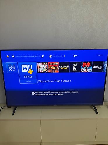 ps4 joystik: Salam.Playstation 4 yaınız ev şəraitində işləyib.Daxilində Ps Plus — 7