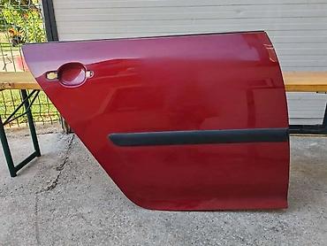 ogledalo rs: OPLATE VRATA ZA VOLKSWAGEN GOLF 5 OD 2003. DO 2008. GOD. | Polovne — 1