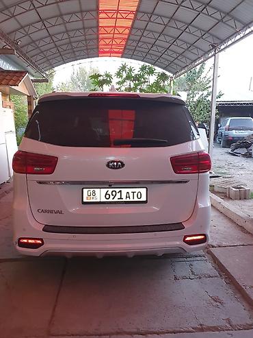 Транспорт: Kia Carnival: 2019 г., 2.2 л, Автомат, Дизель, Минивэн — 4