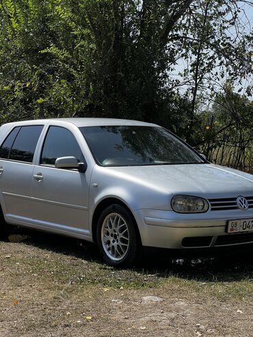 стекло на фару гольф 3: Volkswagen Golf: 2003 г., 1.8 л, Автомат, Бензин