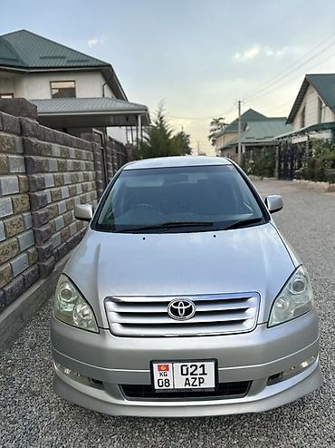 ql 380: Toyota Ipsum: 2003 г., 2.4 л, Автомат, Газ, Минивэн — 1