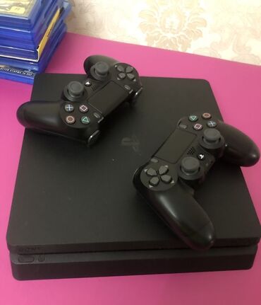 весы 200 кг: PS4slim500gb, 2pultla,ela veziyetde Daxilinde turk hesabı ve 20pulsuz
