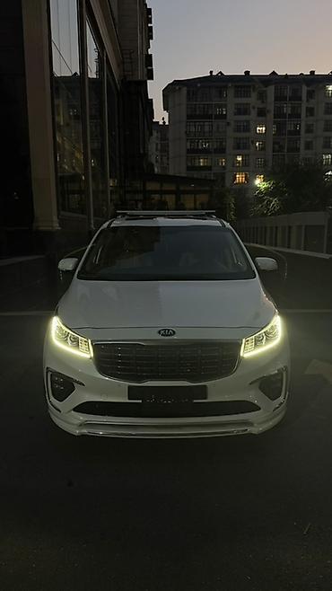 продаю кия карнивал: Kia Carnival: 2020 г., 2.2 л, Автомат, Дизель, Минивэн — 1