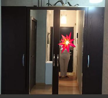 İşlənmiş, 4 qapılı, Güzgülü, Açılan, Düz dolab
