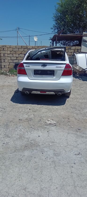 chevrolet lacetti ehtiyat hissələri: Chevrolet Aveo T250 matoru Chevrolet Aveo kuzasi Ravon r3 ehtiyyat