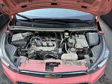 с номерами: Chevrolet Spark: 2017 г., 1 л, Вариатор, Бензин, Хэтчбэк — 7