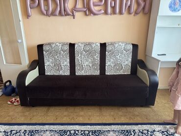диван кресло буу: Продаю диван состаяние хорошое б/у продаю так как переежаем