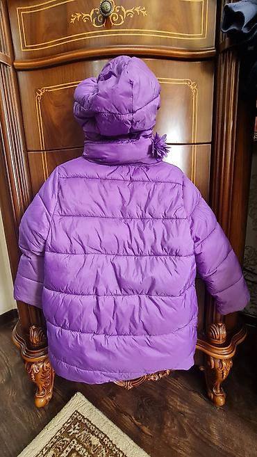 Верхняя одежда: Продаю верхнюю одежду на девочку 5-6,5 лет. Вся одежда в идеальном — 15