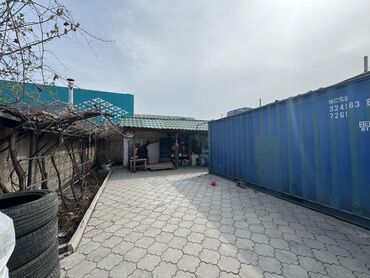 Продажа домов: Полдома, 57 м², 2 комнаты, Собственник, Старый ремонт