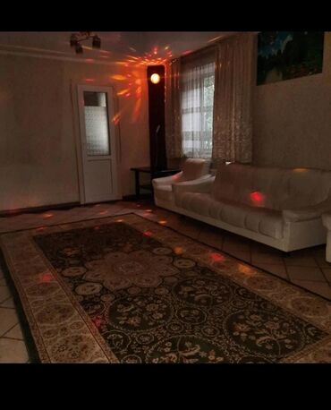 Посуточная аренда домов: 350 м², 7 комнат, Забор, огорожен at lalafo.kg — 16 Посуточная аренда домов: 350 м², 7 комнат, Забор, огорожен — 16