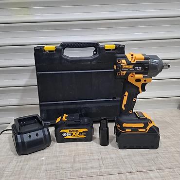 açan: DEWALT akkumulyatorlu zərbəli bolt açan dəsti Xüsusiyyətlər: - — 3