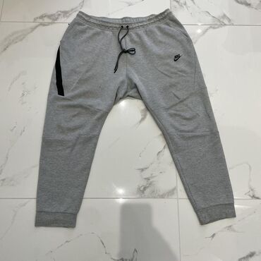 bershka muske majice: Nike Tech Fleece Original Muška Trenerka Veličina XXL Stanje 10/10 /