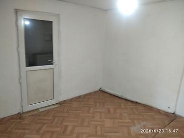 сдаю балыкчы: 30 м², 2 комнаты, Без животных — 3