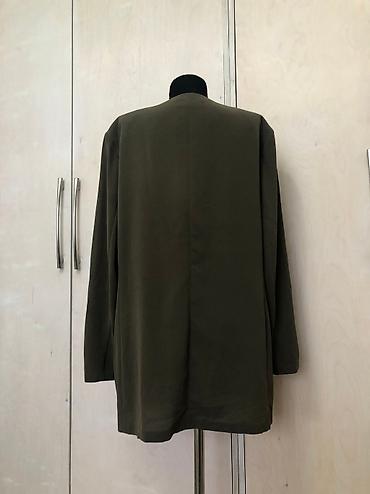 Другая женская одежда: Юбки джинсы штаны пиджаки шарфы . Размеры разные . Цена — 7