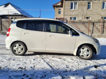 колф 3: Honda Fit: 2003 г., 1.3 л, Вариатор, Бензин, Универсал