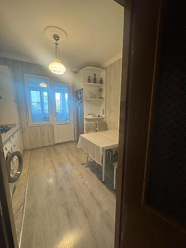 kupcalı: Bakı, Əhmədli, 4 otaqlı, Köhnə tikili, m. Əhmədli, 100 kv. m — 8