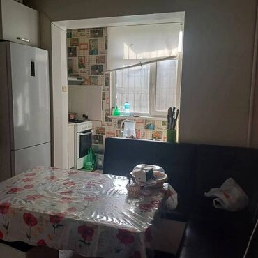 продаю квартиру тоголок молдо фрунзе: 1 бөлмө, 37 кв. м, 106-серия, 2 кабат, Косметикалык ремонт