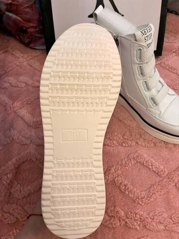 Botinka və botilyonlar: Ölçü: 41, Yeni — 3