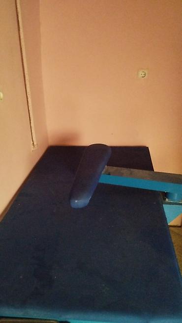 Ütücülər: Derzi sexi ucun tikis masinlari ve utu masasi hamisi satilir.Real — 9
