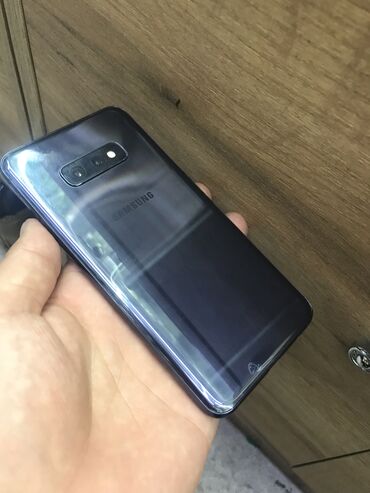 �������������� �� 6 �������� �� �������������� в Кыргызстан | Samsung: Samsung Galaxy S10e | 128 ГБ цвет - Черный | Отпечаток пальца