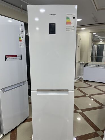 Плиты и варочные поверхности: Холодильник Samsung, Новый, Двухкамерный