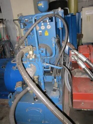 Poljoprivredne mašine: TEHNIČKE SPECIFIKACIJE: • Izlazni kapacitet: 1200 kg/h • Prečnik — 6