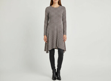 Dresses: Women`s dress, size S