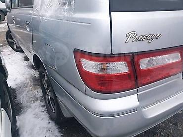 бутким: Nissan, 2003 г., Б/у, Оригинал — 2