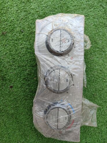 Блоки климат контроля: Продаю климат контроли - рамки салона — 10