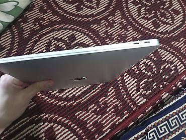 Ноутбуки Apple (MacBook): MacBook Air 13" (Retina) на чипе Apple M1 - Экран: 13.6" Retina — 9