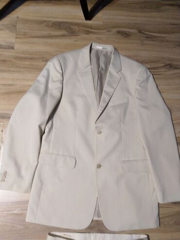 Odela: Muško odelo – komplet sako i pantalone, svetlo bež/šampanj boje. - — 2